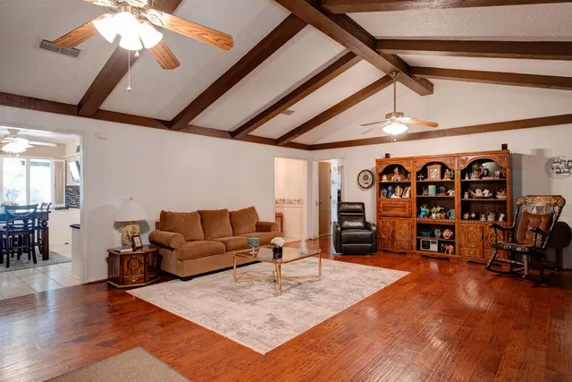 Photo 5 — 4509 62nd Street, Lubbock, TX 79414
