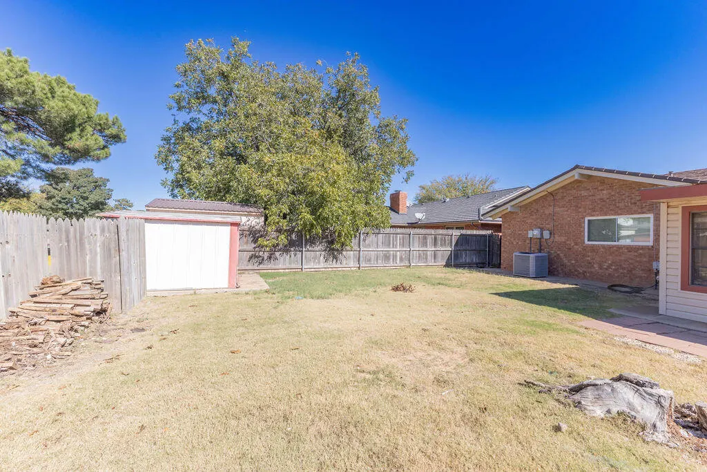 Photo 16 — 2503 Holliday Street, Plainview, TX 79072