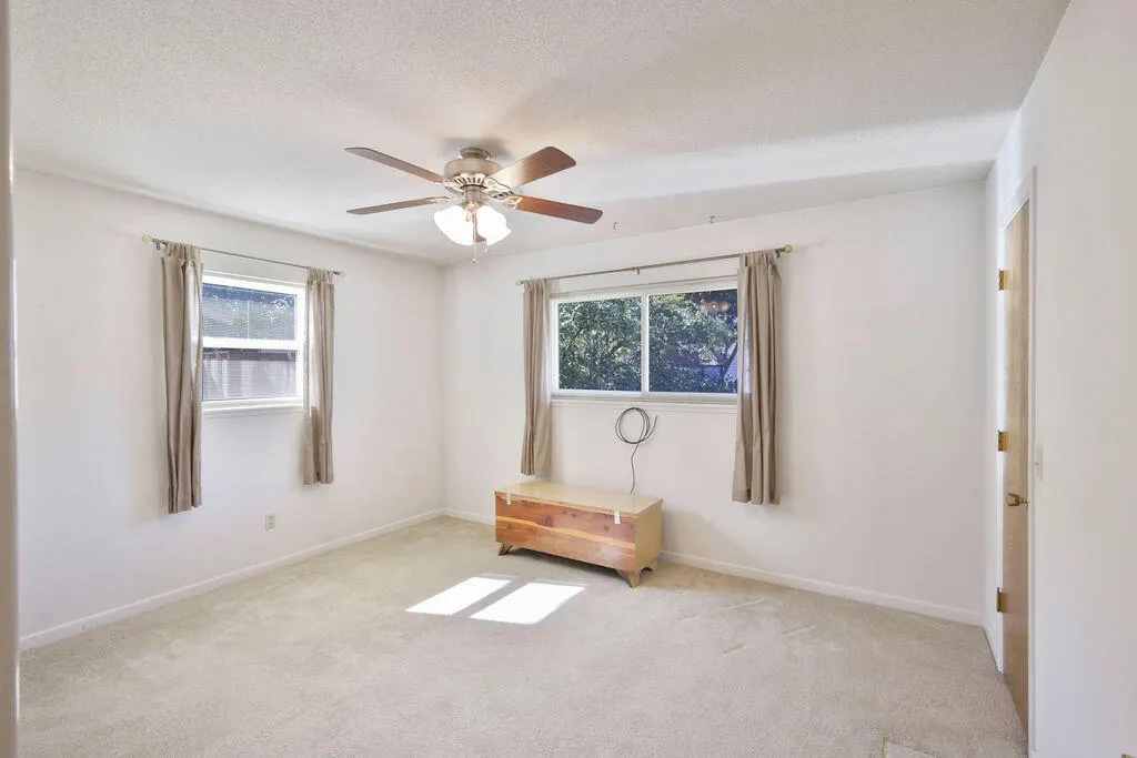 Photo 8 — 2503 Holliday Street, Plainview, TX 79072