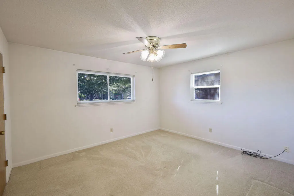 Photo 9 — 2503 Holliday Street, Plainview, TX 79072