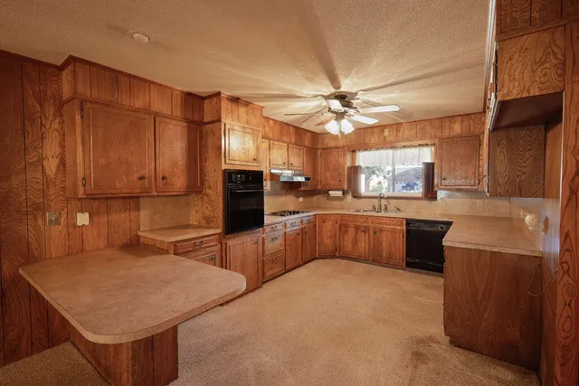 Photo 6 — 2503 Holliday Street, Plainview, TX 79072