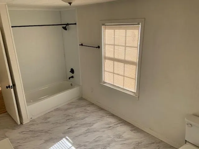 Photo 8 — 2617 39th Street, Lubbock, TX 79413