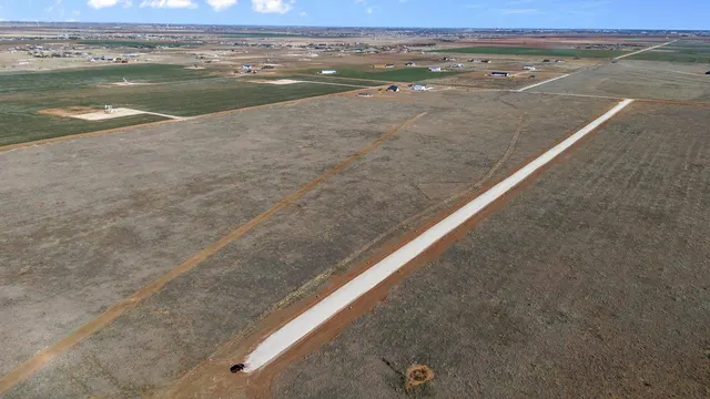 Photo 3 — 6864 Brody Road, Lubbock, TX 79407