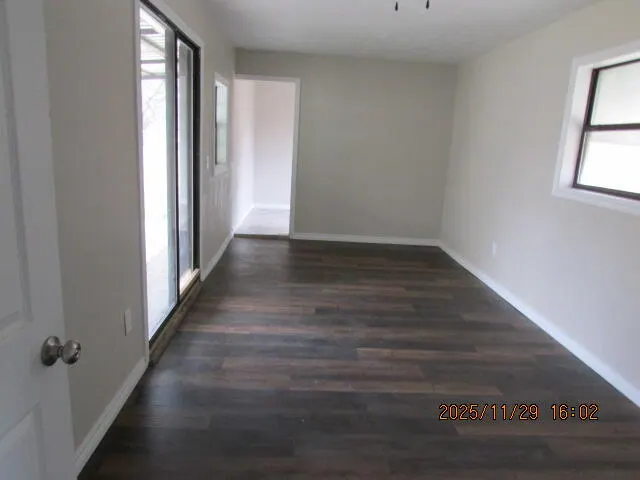 Photo 5 — 716 W E Avenue, Muleshoe, TX 79347