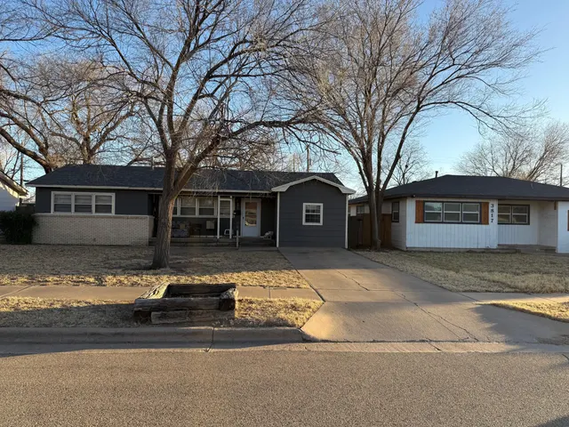 Front exterior — 3815 25th Street, Lubbock, TX 79410