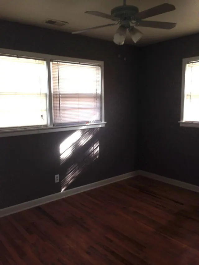 Photo 5 — 3815 25th Street, Lubbock, TX 79410