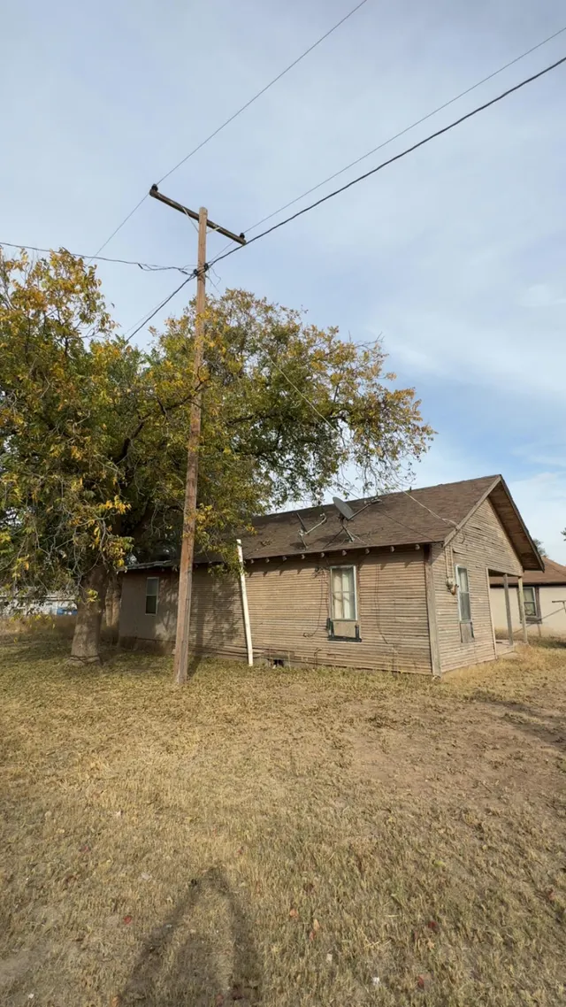 Photo 2 — 712 11th Street, O'Donnell, TX 79351