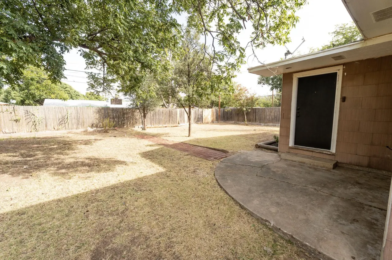 Photo 25 — 3804 38th Street, Lubbock, TX 79413
