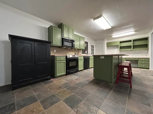 Photo 5 — 801 N 18th Street, Lamesa, TX 79331