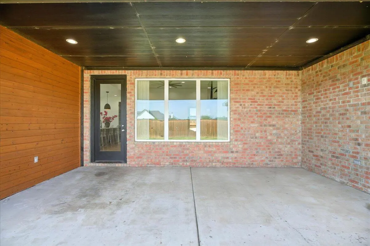 Photo 34 — 813 N 6th Circle, Wolfforth, TX 79382