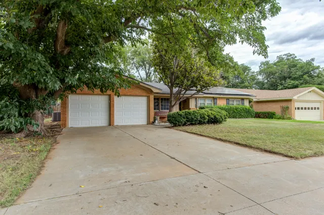Photo 3 — 3420 60th Street, Lubbock, TX 79413