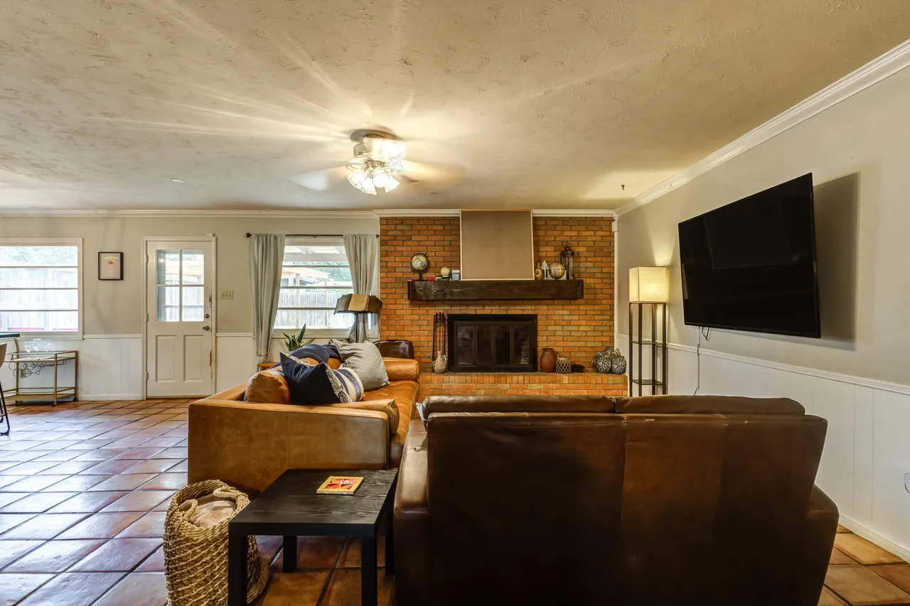 Photo 11 — 3420 60th Street, Lubbock, TX 79413