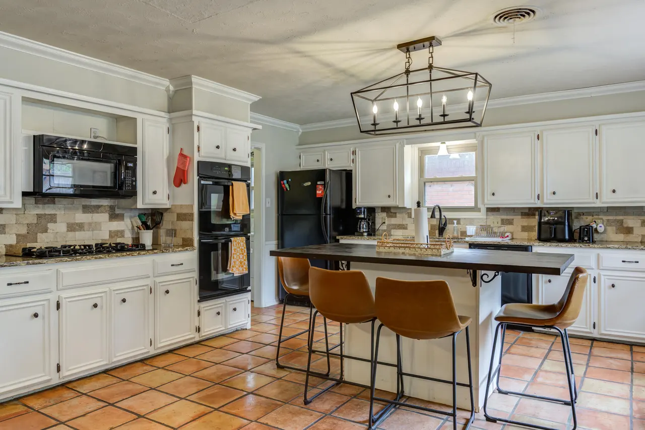 Photo 24 — 3420 60th Street, Lubbock, TX 79413