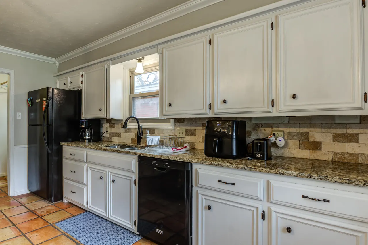 Photo 34 — 3420 60th Street, Lubbock, TX 79413