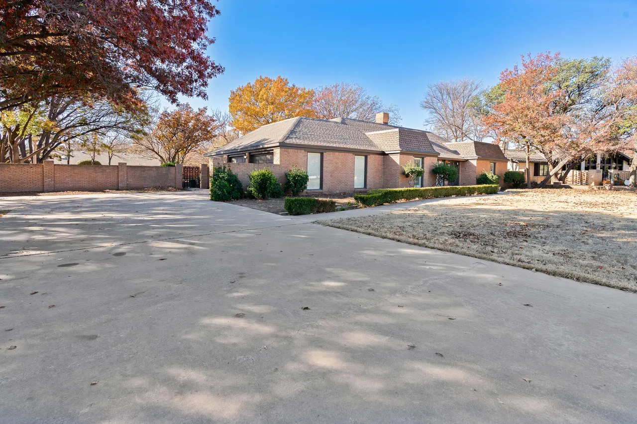 Photo 46 — 207 Yucca Terrace, Plainview, TX 79072