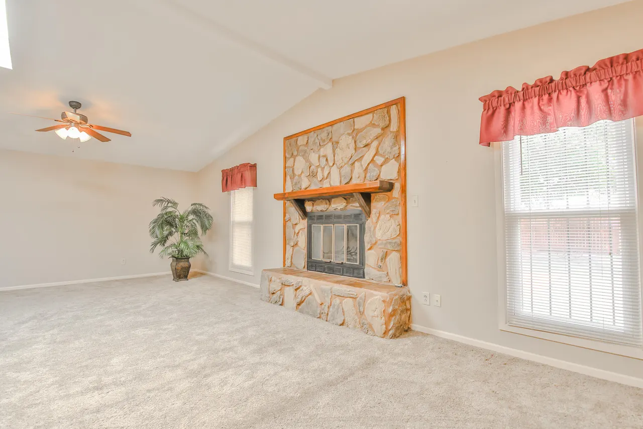 Photo 3 — 2931 E Baylor Street, Lubbock, TX 79403