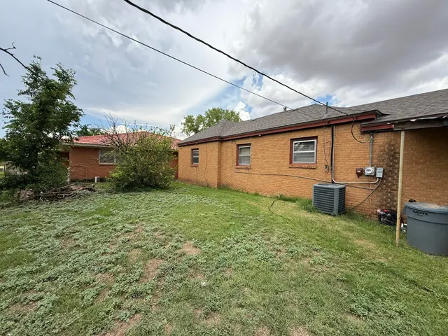 Photo 8 — 1211 Main, Ralls, TX 79357