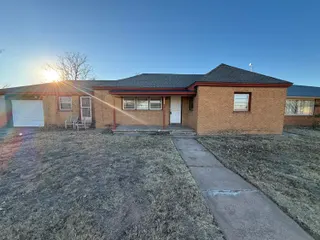 Sold home at 1211 Main