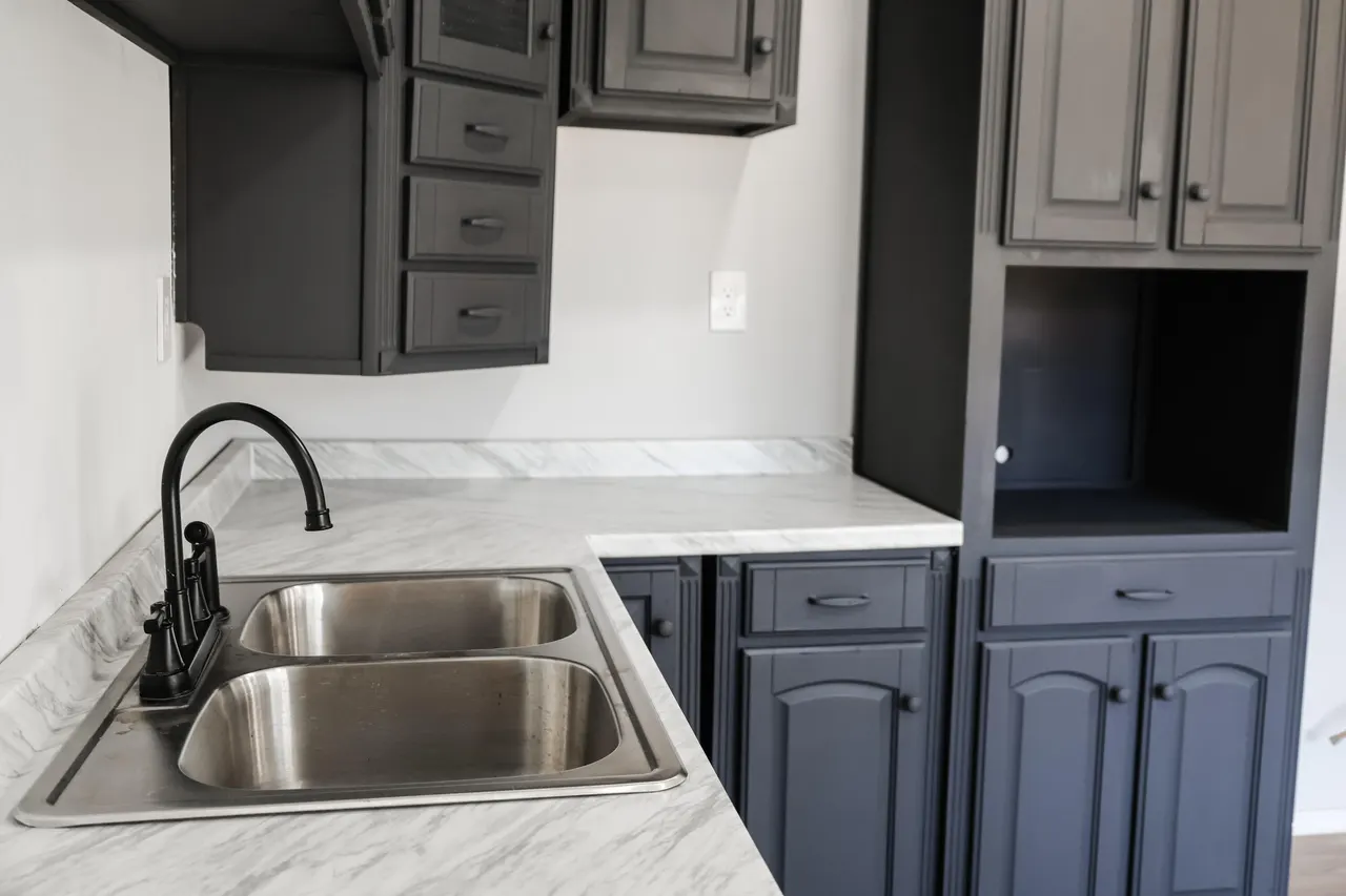 Photo 9 — 112 SW 8th Street, Plainview, TX 79072