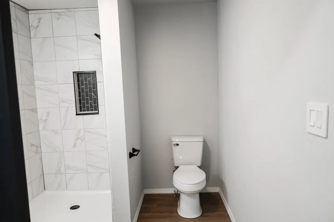 Photo 13 — 112 SW 8th Street, Plainview, TX 79072