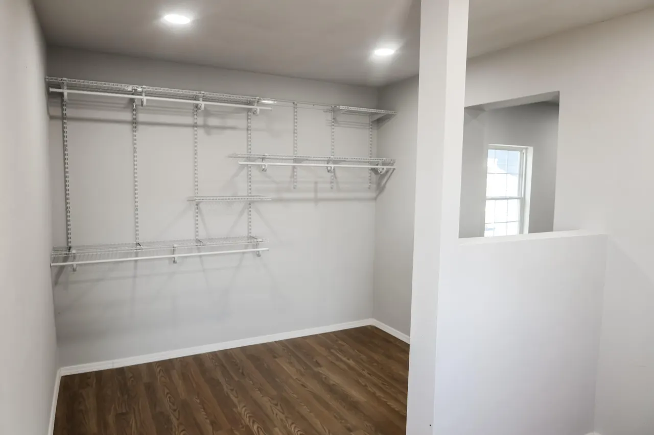 Photo 21 — 112 SW 8th Street, Plainview, TX 79072