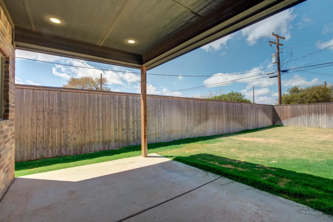 Photo 4 — 210 Main Street, New Home, TX 79383