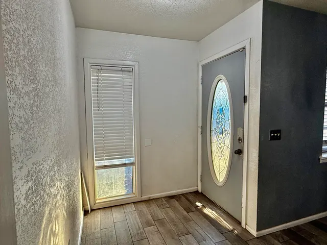 Photo 2 — 1936 71st Street, Lubbock, TX 79412