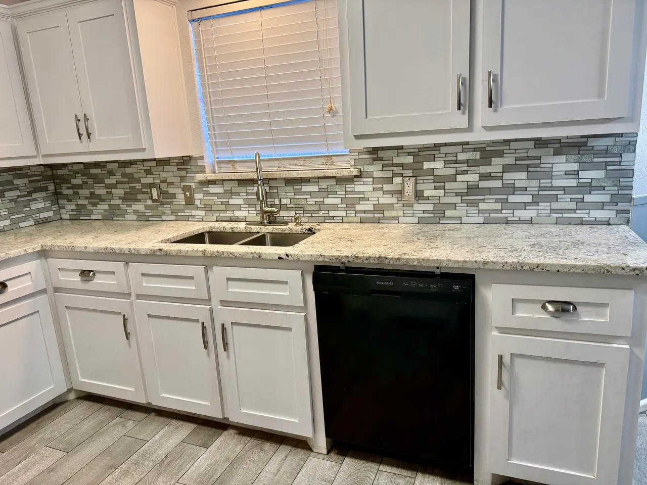 Photo 4 — 1936 71st Street, Lubbock, TX 79412