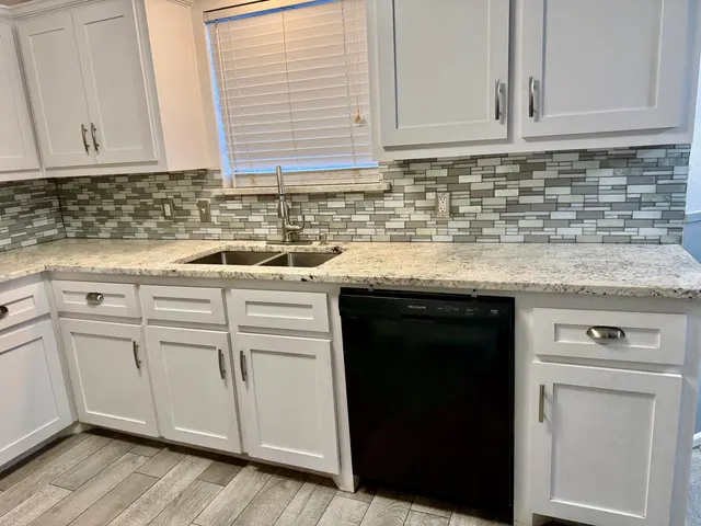 Photo 4 — 1936 71st Street, Lubbock, TX 79412