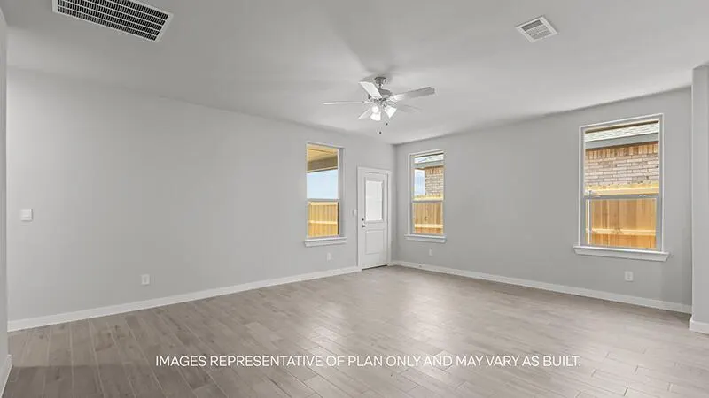 Photo 7 — 7016 53rd Street, Lubbock, TX 79407