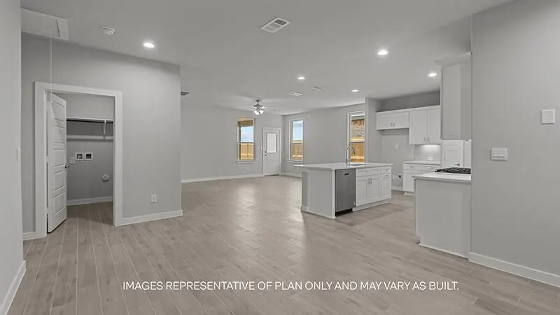 Photo 2 — 7016 53rd Street, Lubbock, TX 79407