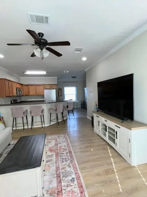 Photo 6 — 2106 Main Street Unit 7, Lubbock, TX 79401