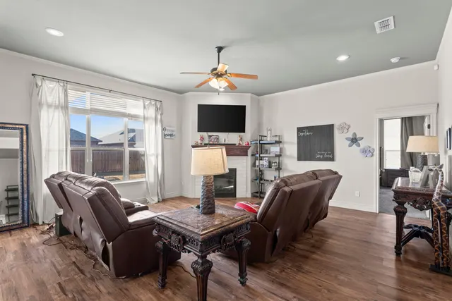 Photo 5 — 6305 93rd Street, Lubbock, TX 79424