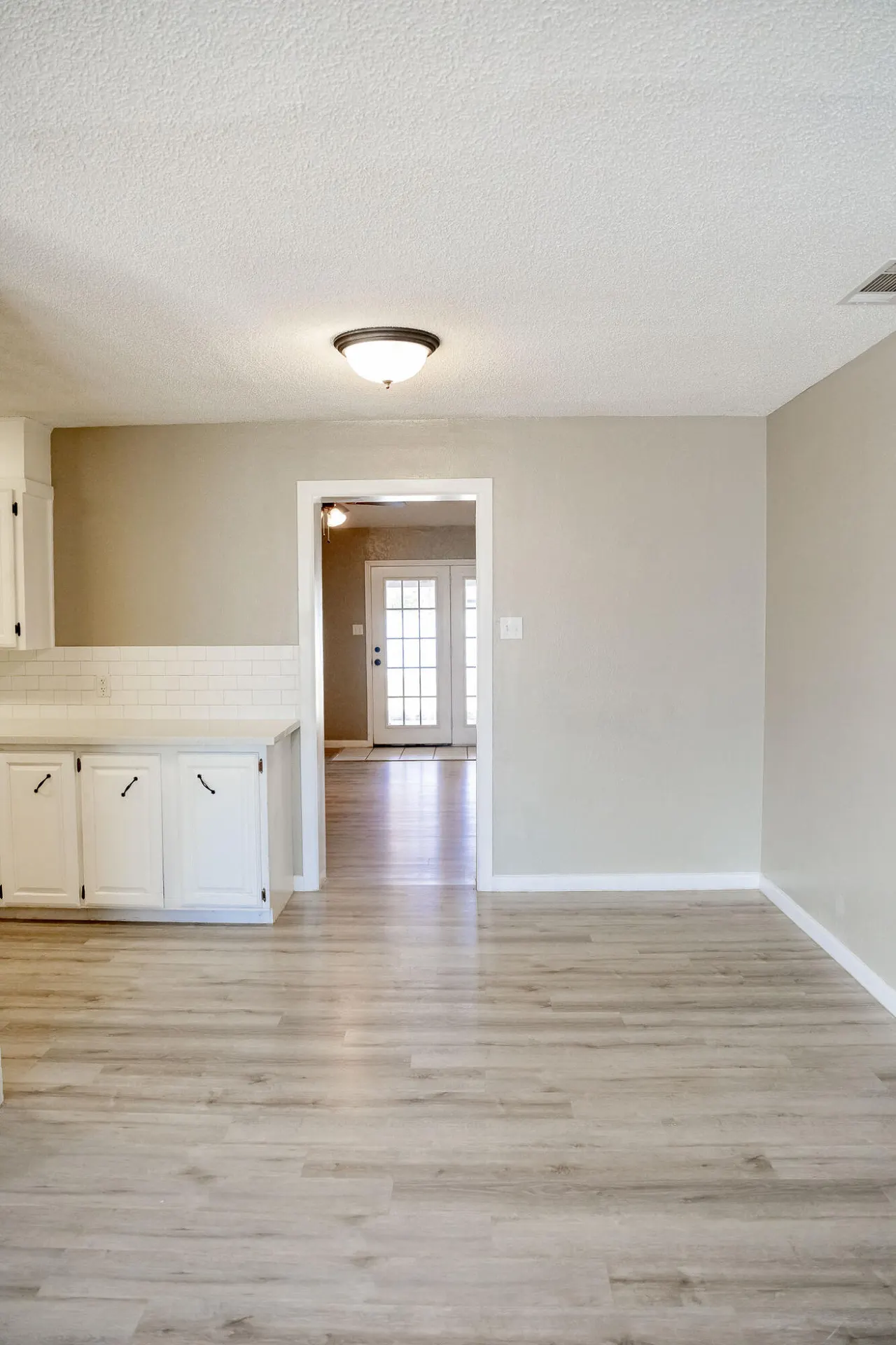 Photo 11 — 1615 Avenue F, Abernathy, TX 79311