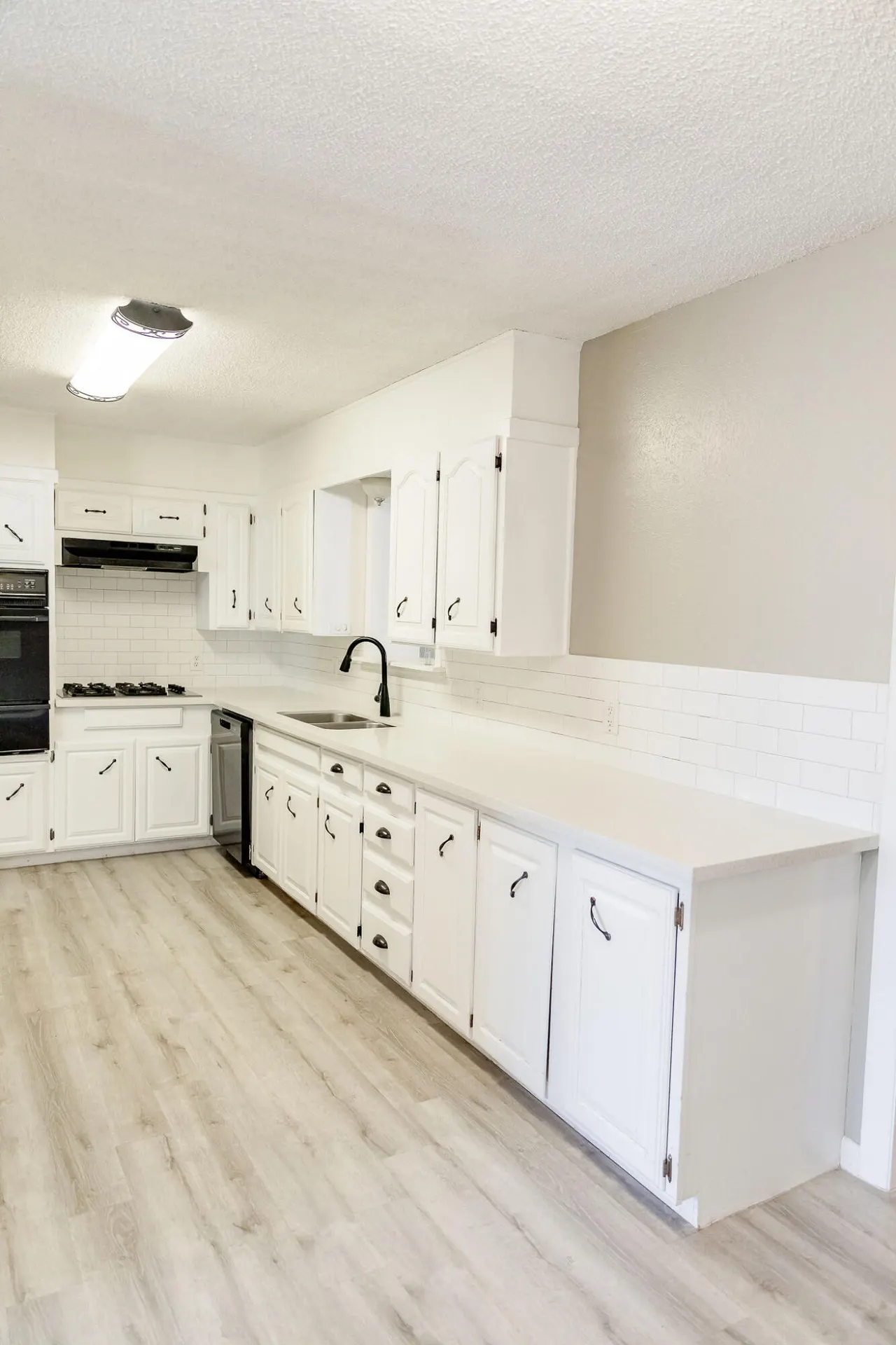 Photo 12 — 1615 Avenue F, Abernathy, TX 79311