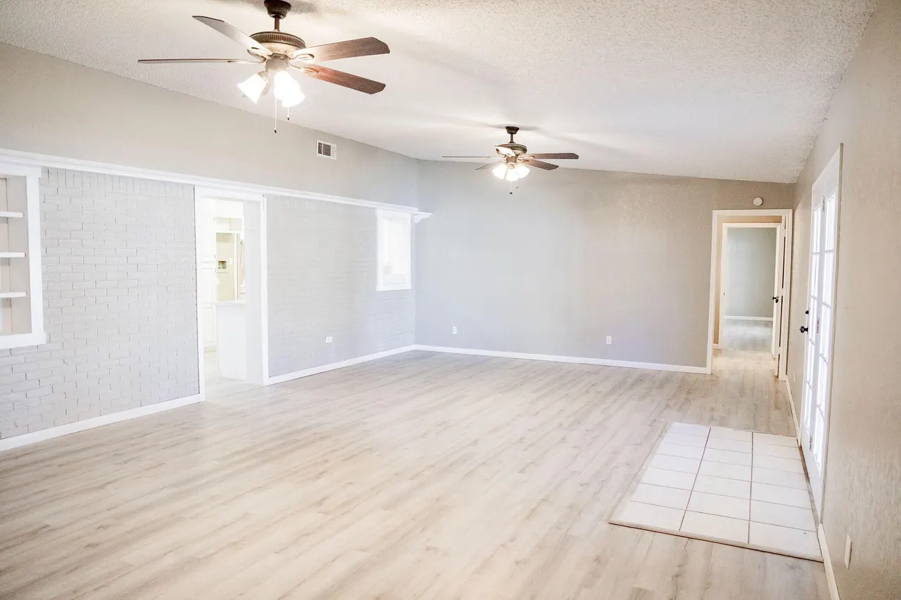Photo 23 — 1615 Avenue F, Abernathy, TX 79311
