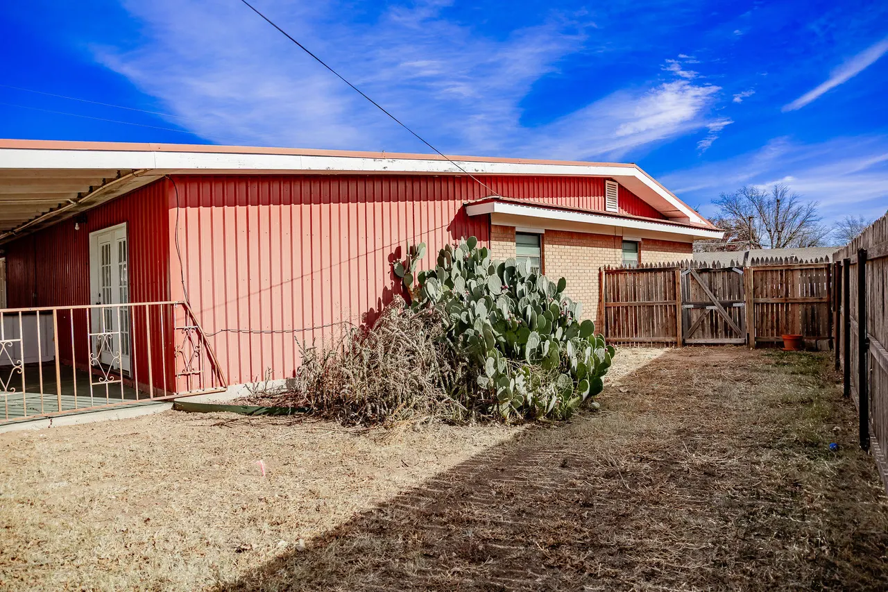 Photo 53 — 1615 Avenue F, Abernathy, TX 79311