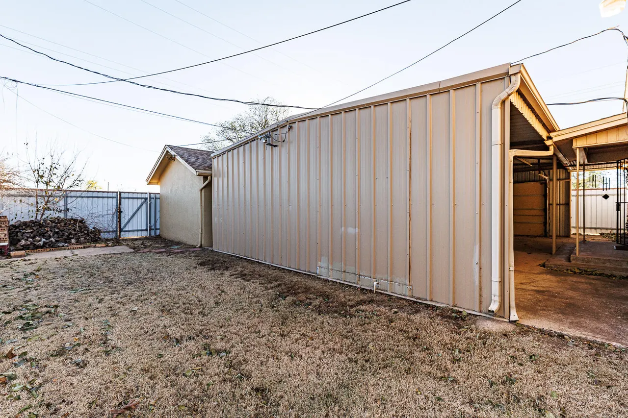 Photo 49 — 850 S 10th Street, Slaton, TX 79364