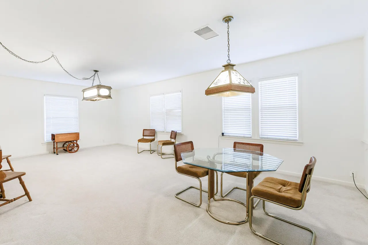 Photo 7 — 850 S 10th Street, Slaton, TX 79364