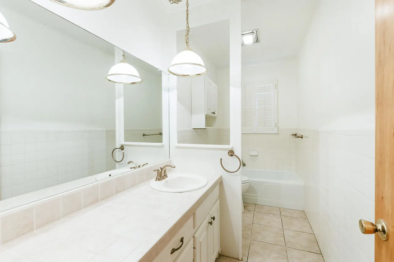 Photo 32 — 850 S 10th Street, Slaton, TX 79364