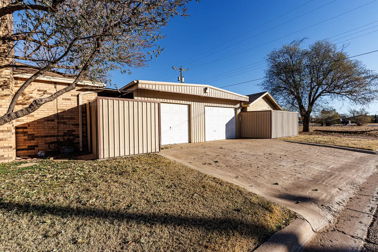 Photo 57 — 850 S 10th Street, Slaton, TX 79364