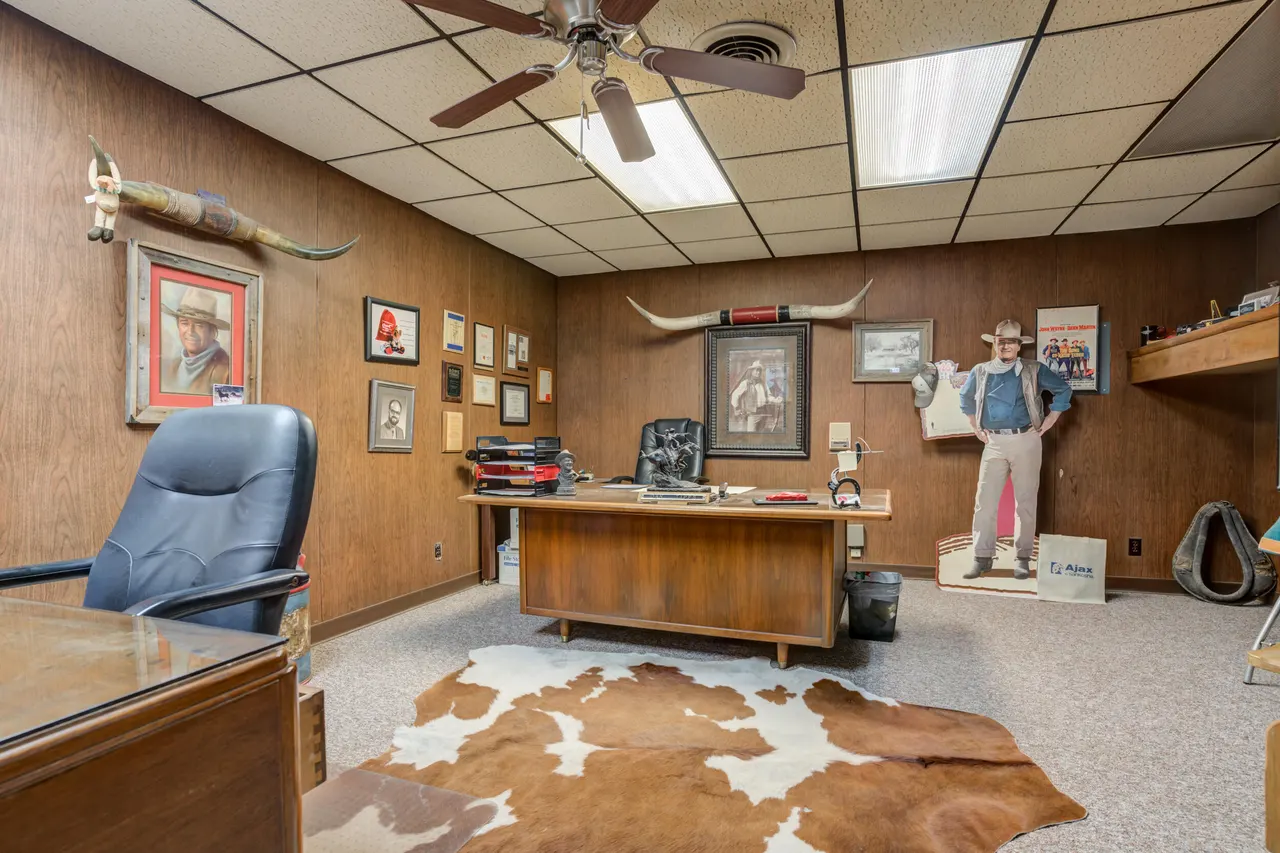 Photo 8 — 6811 Martin Luther King Junior Boulevard, Lubbock, TX 79404