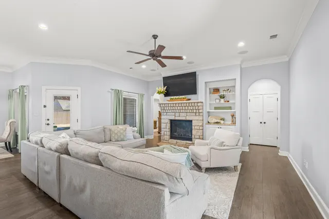 Photo 2 — 3914 137th Street, Lubbock, TX 79423