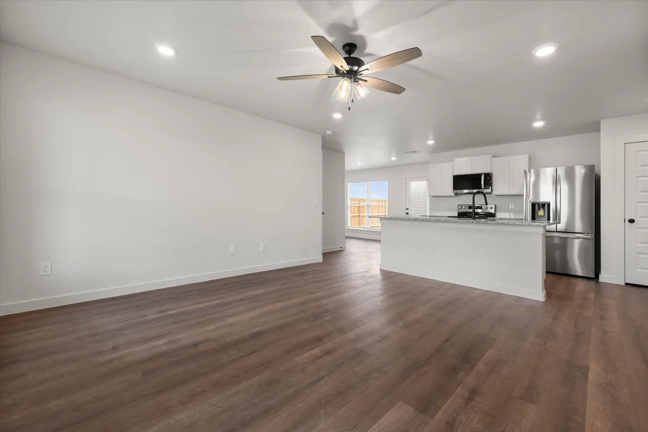 Photo 3 — 514 E 23rd Street, Wolfforth, TX 79382