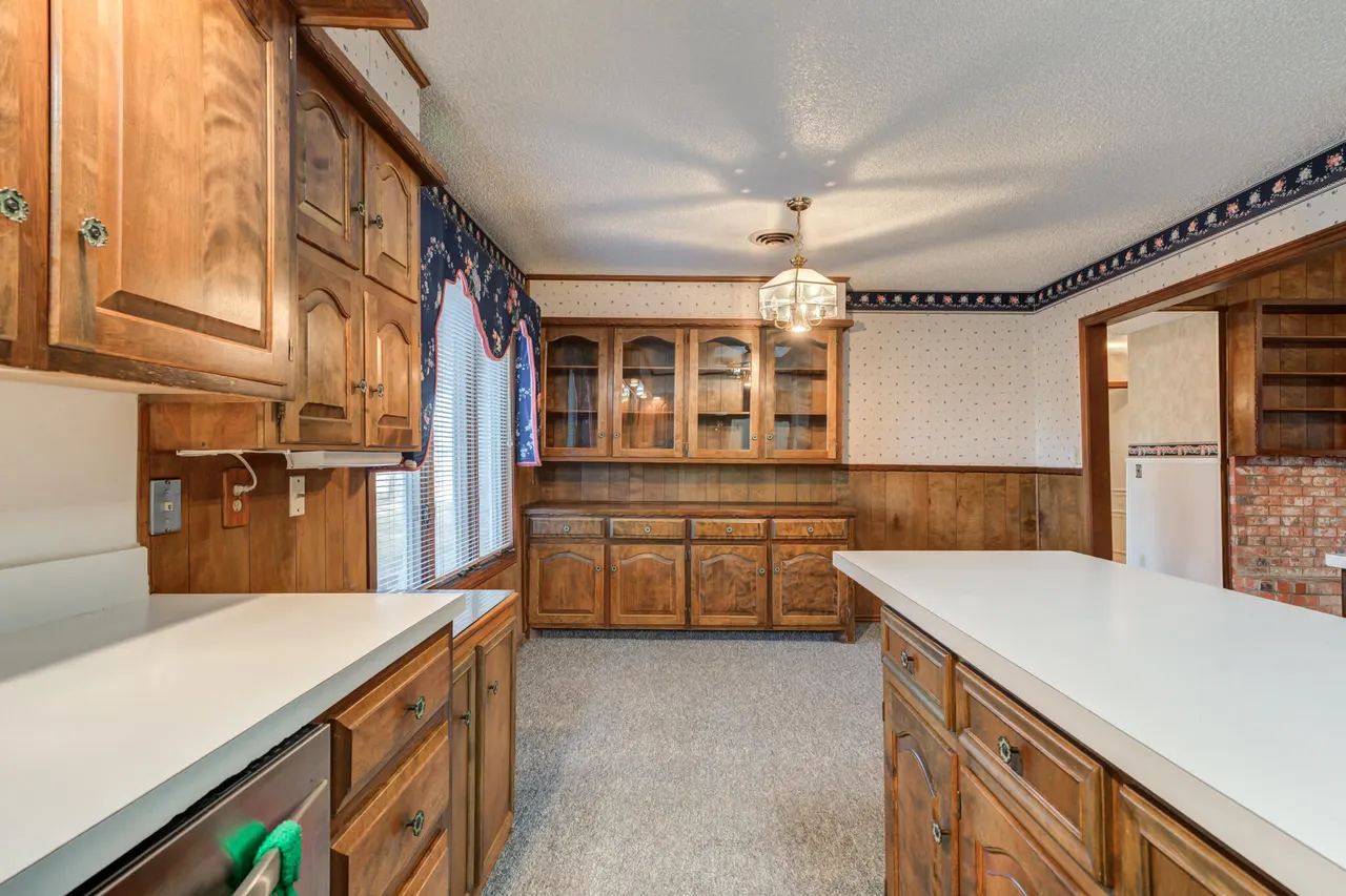 Photo 12 — 905 W Jackson Street, Floydada, TX 79235
