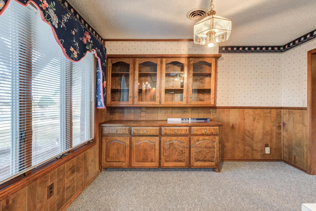Photo 13 — 905 W Jackson Street, Floydada, TX 79235