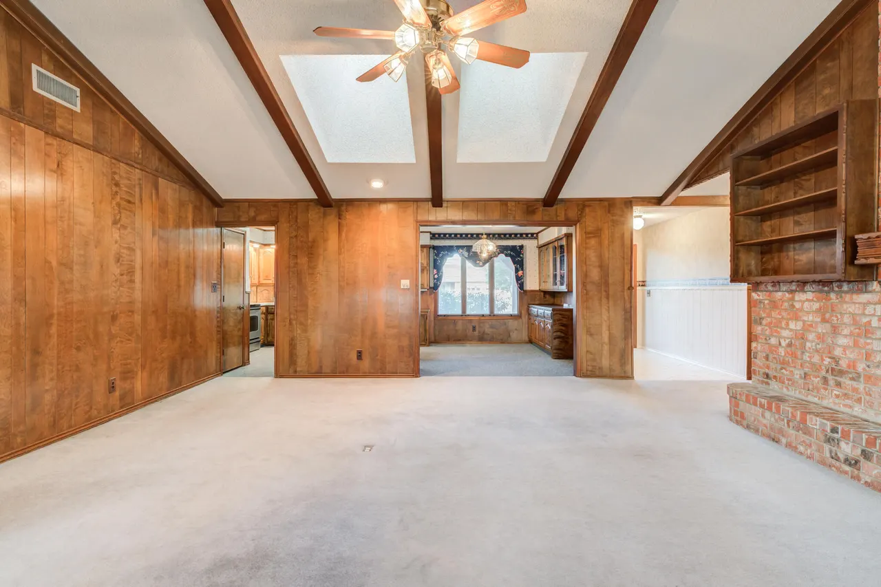 Photo 19 — 905 W Jackson Street, Floydada, TX 79235