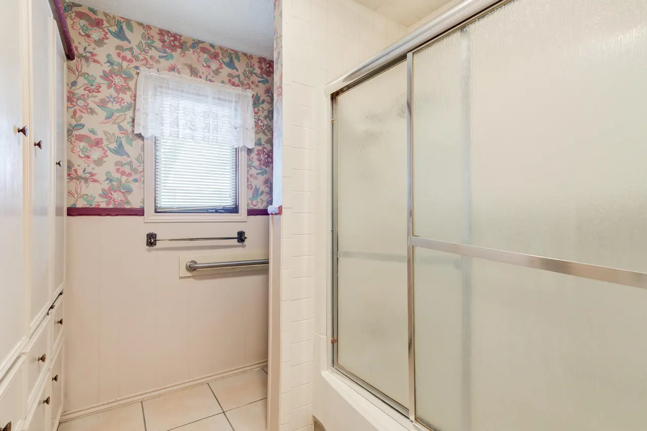 Photo 32 — 905 W Jackson Street, Floydada, TX 79235