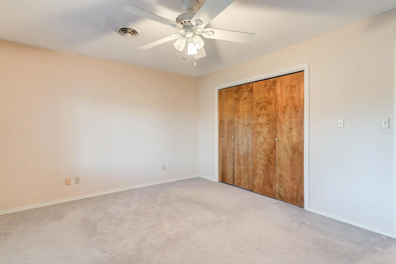 Photo 37 — 905 W Jackson Street, Floydada, TX 79235