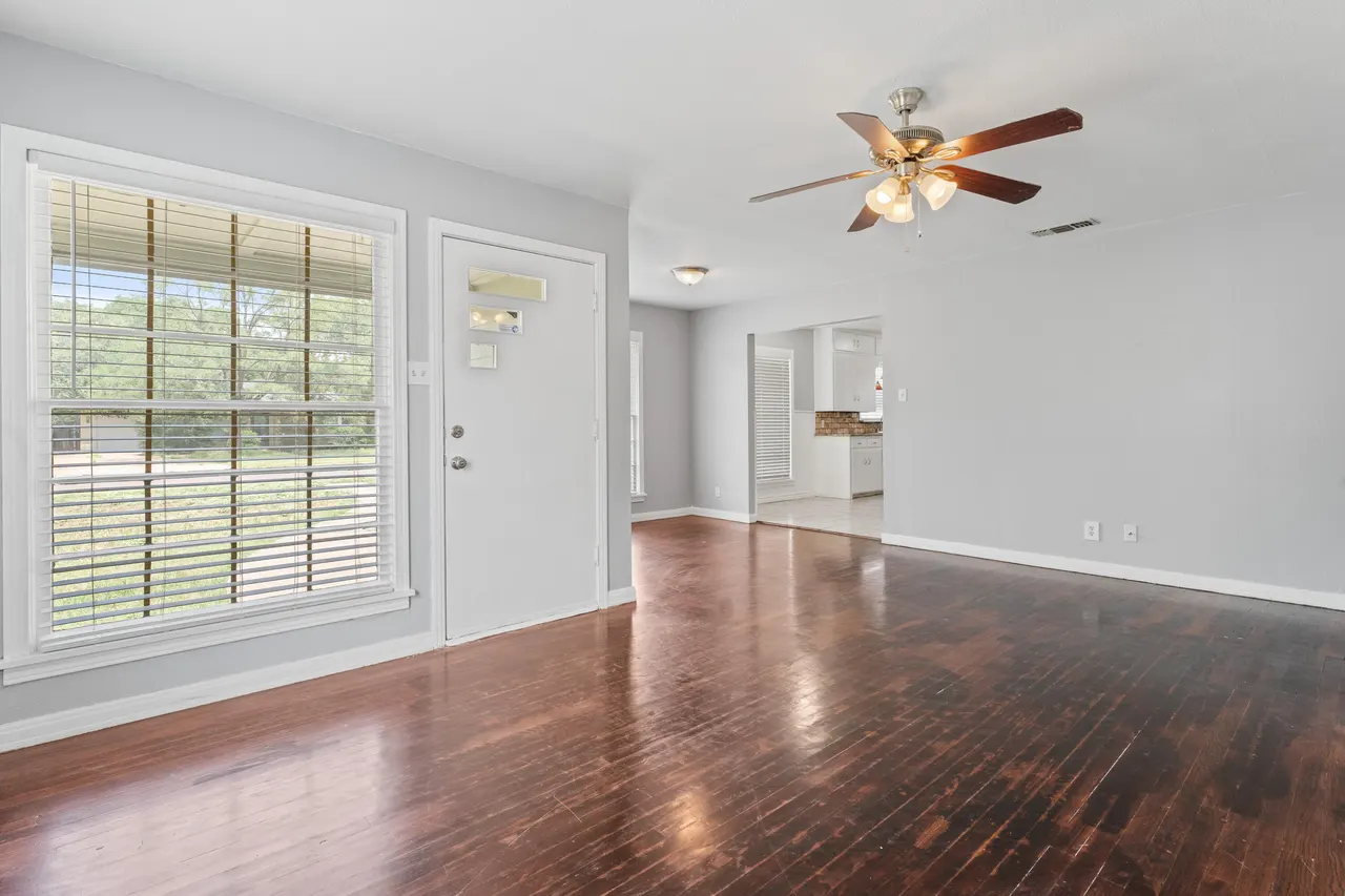Photo 4 — 3313 26th Street, Lubbock, TX 79410